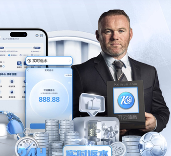 拉菲尼亚断球奔袭半场单刀，右脚推射打偏！